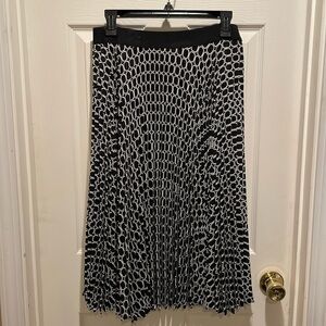 Max Studio pleated midi skirt NWOT
